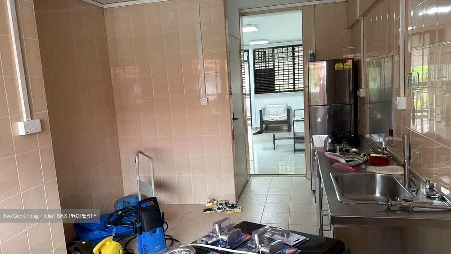 Blk 301 Ubi Avenue 1 (Geylang), HDB 3 Rooms #587745541